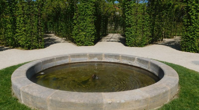 Labyrinth